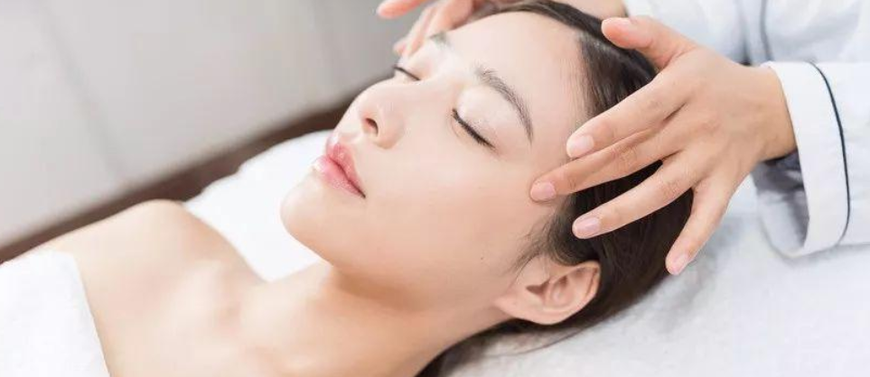 头部熏蒸养生_头疗汤加盟_贵州合友健康有限公司 - 叶咔香苗家头疗